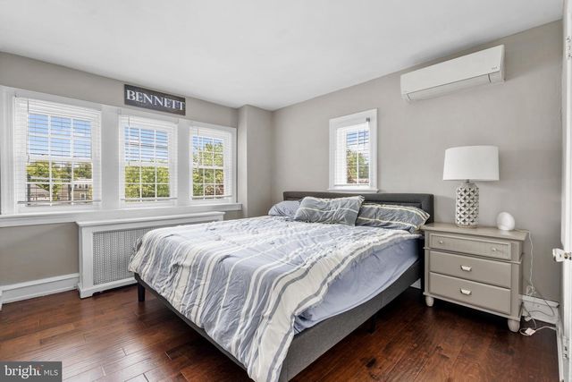 14 WINDSOR CIR, Springfield, PA 19064