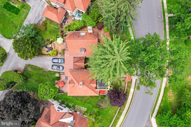 14 WINDSOR CIR, Springfield, PA 19064
