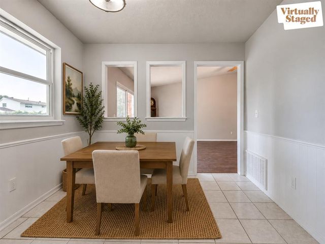 1049 SW 3rd Street, Moore, OK 73160