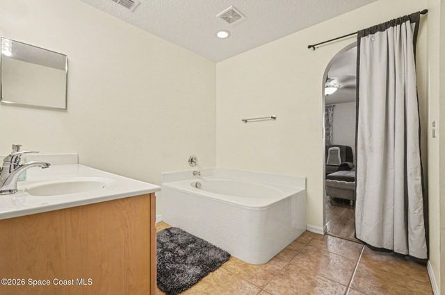 1343 Sorento Circle, Melbourne, FL 32904