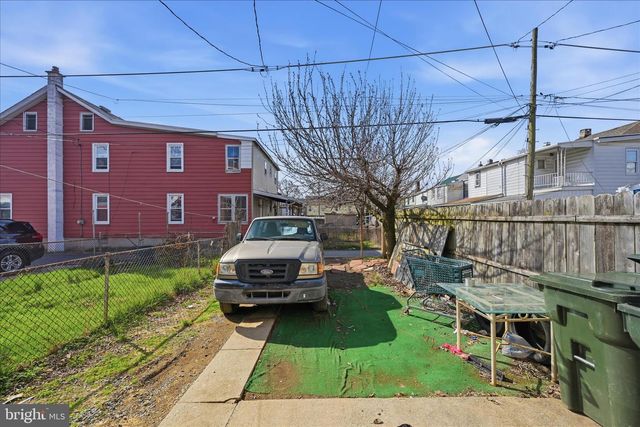 26 LEHMAN ST, Lebanon, PA 17046
