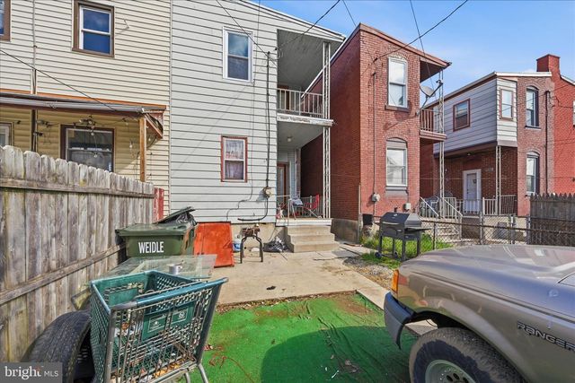 26 LEHMAN ST, Lebanon, PA 17046