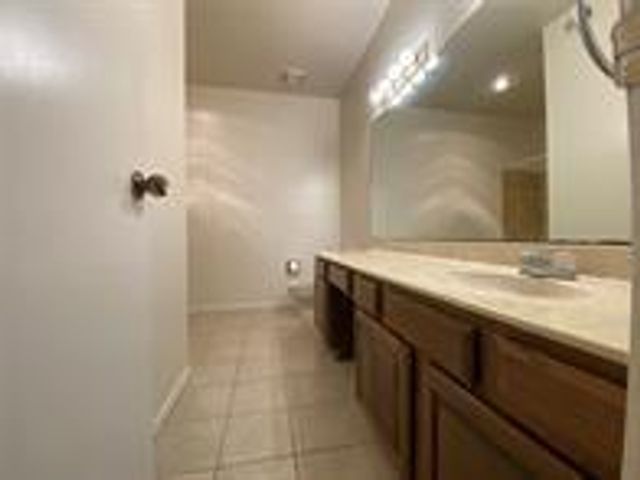 921 Marine Drive 309, Galveston, TX 77550