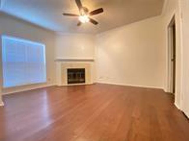 921 Marine Drive 309, Galveston, TX 77550