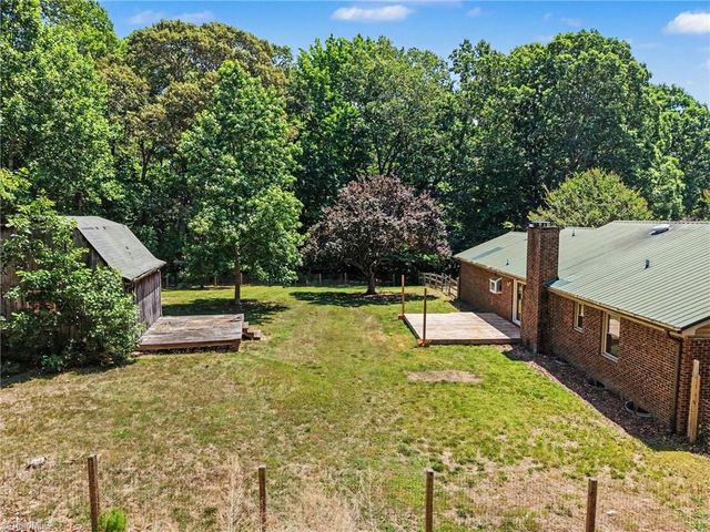 2975 Benny Lineberry Road, Climax, NC 27233