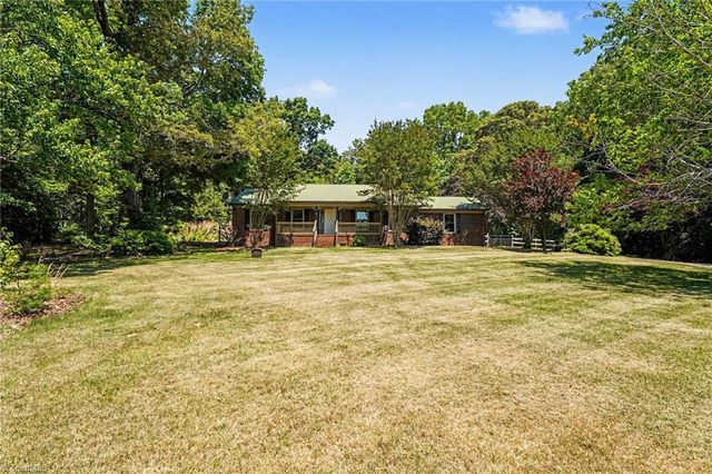 2975 Benny Lineberry Road, Climax, NC 27233
