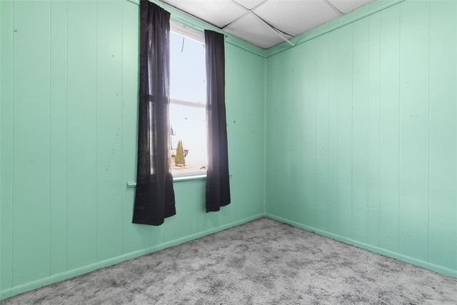 256 E Meyers St, Carrick, PA 15210