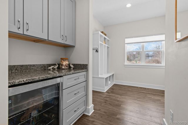 1035 Engelhardt Strasse Street, Spring Arbor Township, MI 49201