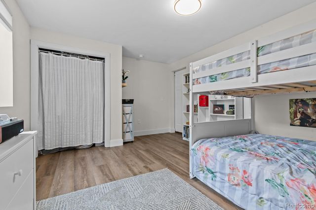 1035 Engelhardt Strasse Street, Spring Arbor Township, MI 49201