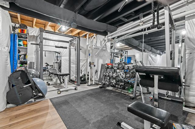 1035 Engelhardt Strasse Street, Spring Arbor Township, MI 49201