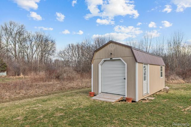 1035 Engelhardt Strasse Street, Spring Arbor Township, MI 49201