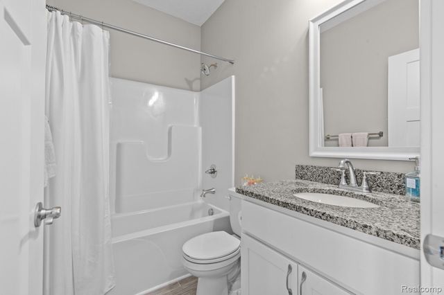 1035 Engelhardt Strasse Street, Spring Arbor Township, MI 49201