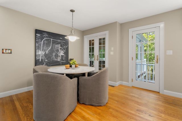 42 Sheridan Rd, Wellesley, MA 02481
