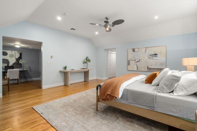 42 Sheridan Rd, Wellesley, MA 02481