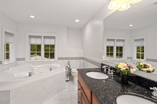 42 Sheridan Rd, Wellesley, MA 02481
