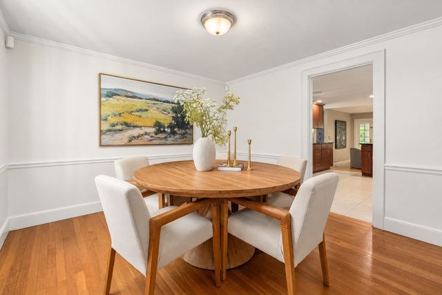 42 Sheridan Rd, Wellesley, MA 02481