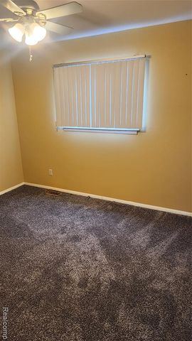 331 Detroit Street, Trenton, MI 48183