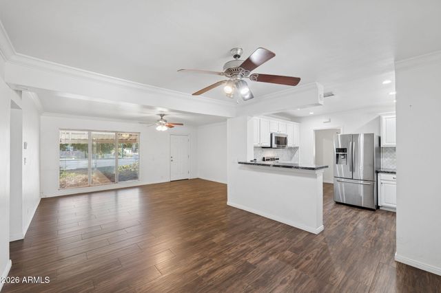 1802 E MISSOURI Avenue, Phoenix, AZ 85016