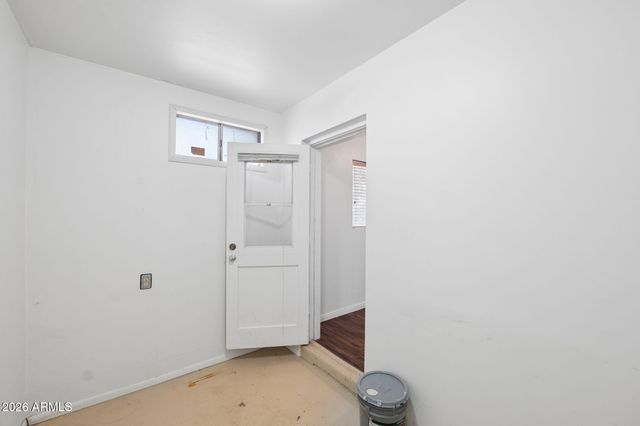 1802 E MISSOURI Avenue, Phoenix, AZ 85016