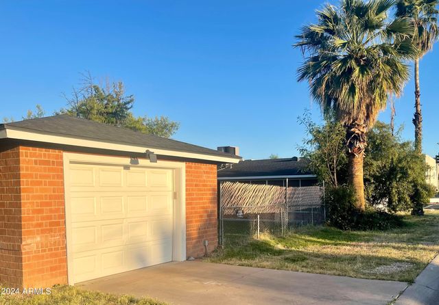 1802 E MISSOURI Avenue, Phoenix, AZ 85016