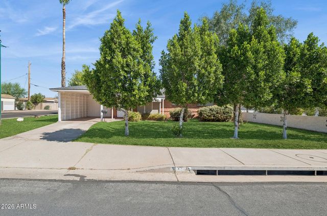 1802 E MISSOURI Avenue, Phoenix, AZ 85016