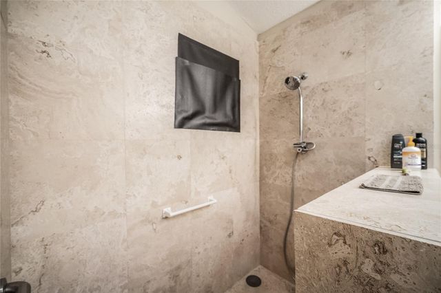 58 WINDSOR LANE, Palm Beach Gardens, FL 33418