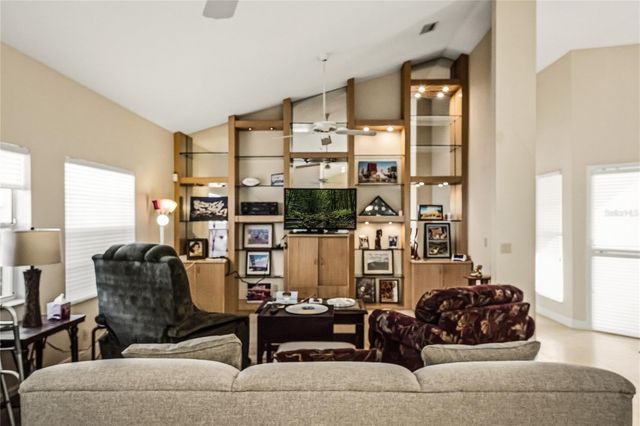 58 WINDSOR LANE, Palm Beach Gardens, FL 33418