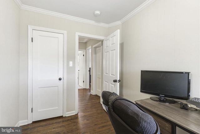 1733 WHITE OAK AVE, Parkville, MD 21234