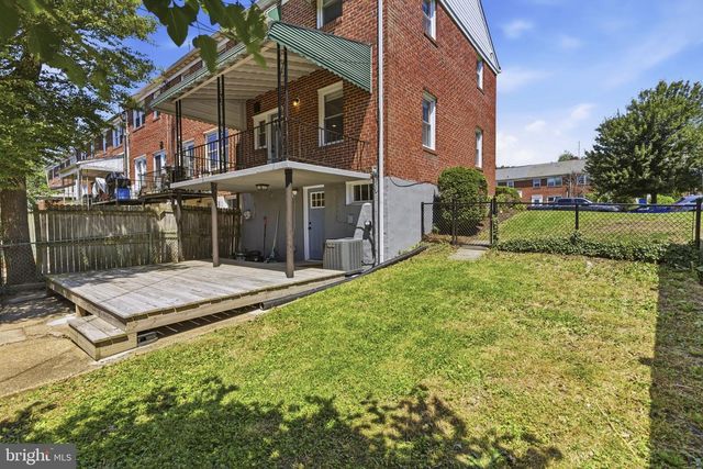 1733 WHITE OAK AVE, Parkville, MD 21234