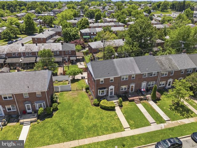 1733 WHITE OAK AVE, Parkville, MD 21234