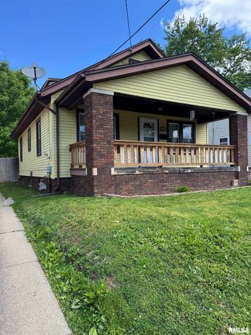715 W CORRINGTON Avenue, Peoria, IL 61604
