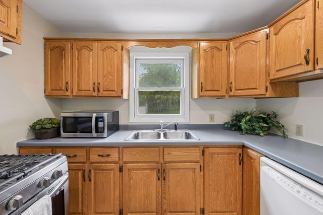 5810 Main Street W, Maple Plain, MN 55359