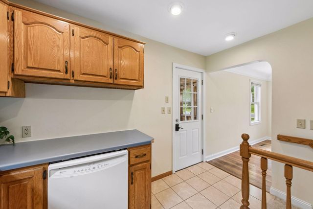 5810 Main Street W, Maple Plain, MN 55359