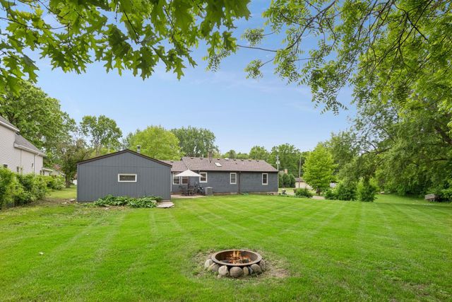 5810 Main Street W, Maple Plain, MN 55359