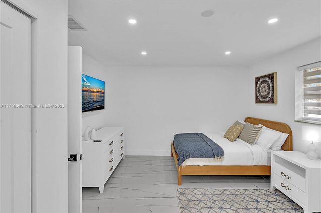 4024 Jefferson St, Hollywood, FL 33021