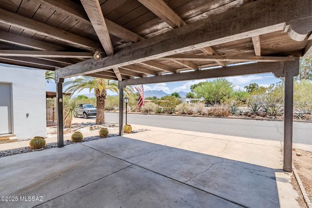 468 W Esperanza Boulevard, Green Valley, AZ 85614