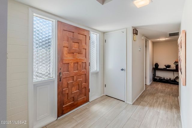 468 W Esperanza Boulevard, Green Valley, AZ 85614
