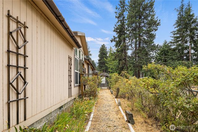 321 Washington Street, Cle Elum, WA 98922