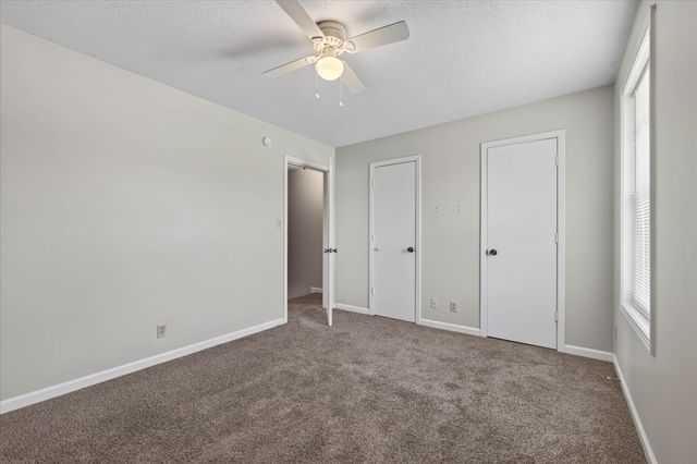1531 E Knollwood Cir, Clarksville, TN 37043