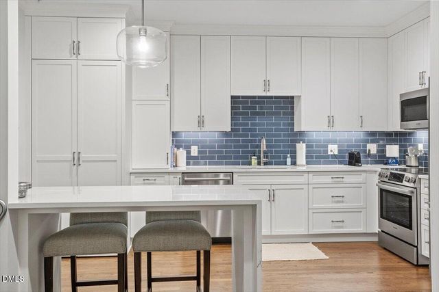 3001 Anderson Drive 103, Raleigh, NC 27609