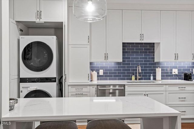 3001 Anderson Drive 103, Raleigh, NC 27609