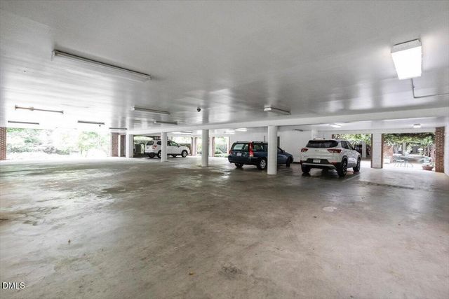 3001 Anderson Drive 103, Raleigh, NC 27609