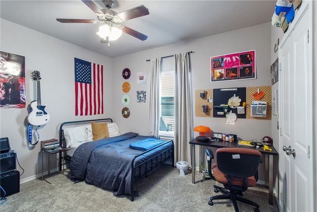 510 Momma Bear Drive, College Station, TX 77845