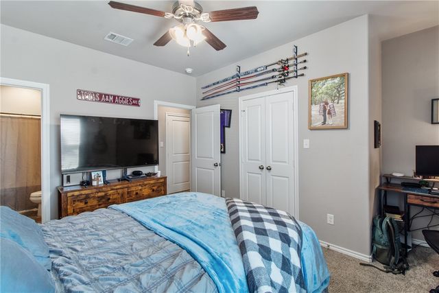 510 Momma Bear Drive, College Station, TX 77845