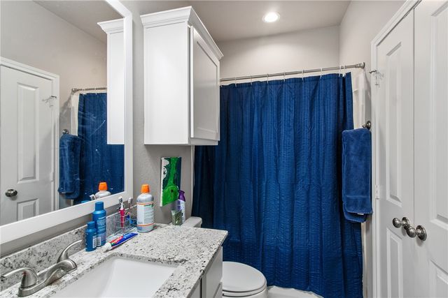 510 Momma Bear Drive, College Station, TX 77845