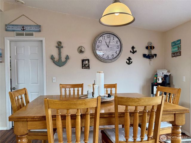 1207 215th Lane, Ocean Park, WA 98640