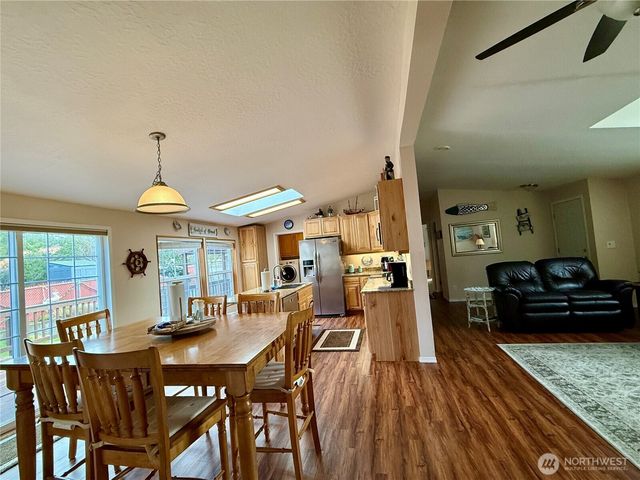1207 215th Lane, Ocean Park, WA 98640