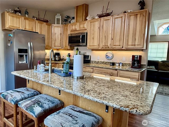 1207 215th Lane, Ocean Park, WA 98640