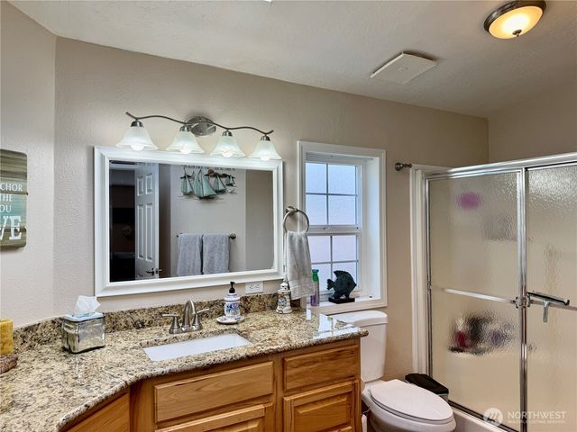 1207 215th Lane, Ocean Park, WA 98640