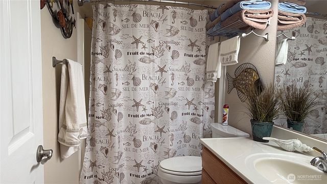 1207 215th Lane, Ocean Park, WA 98640